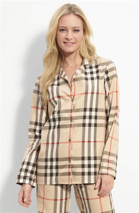 burberry pajamas for women.